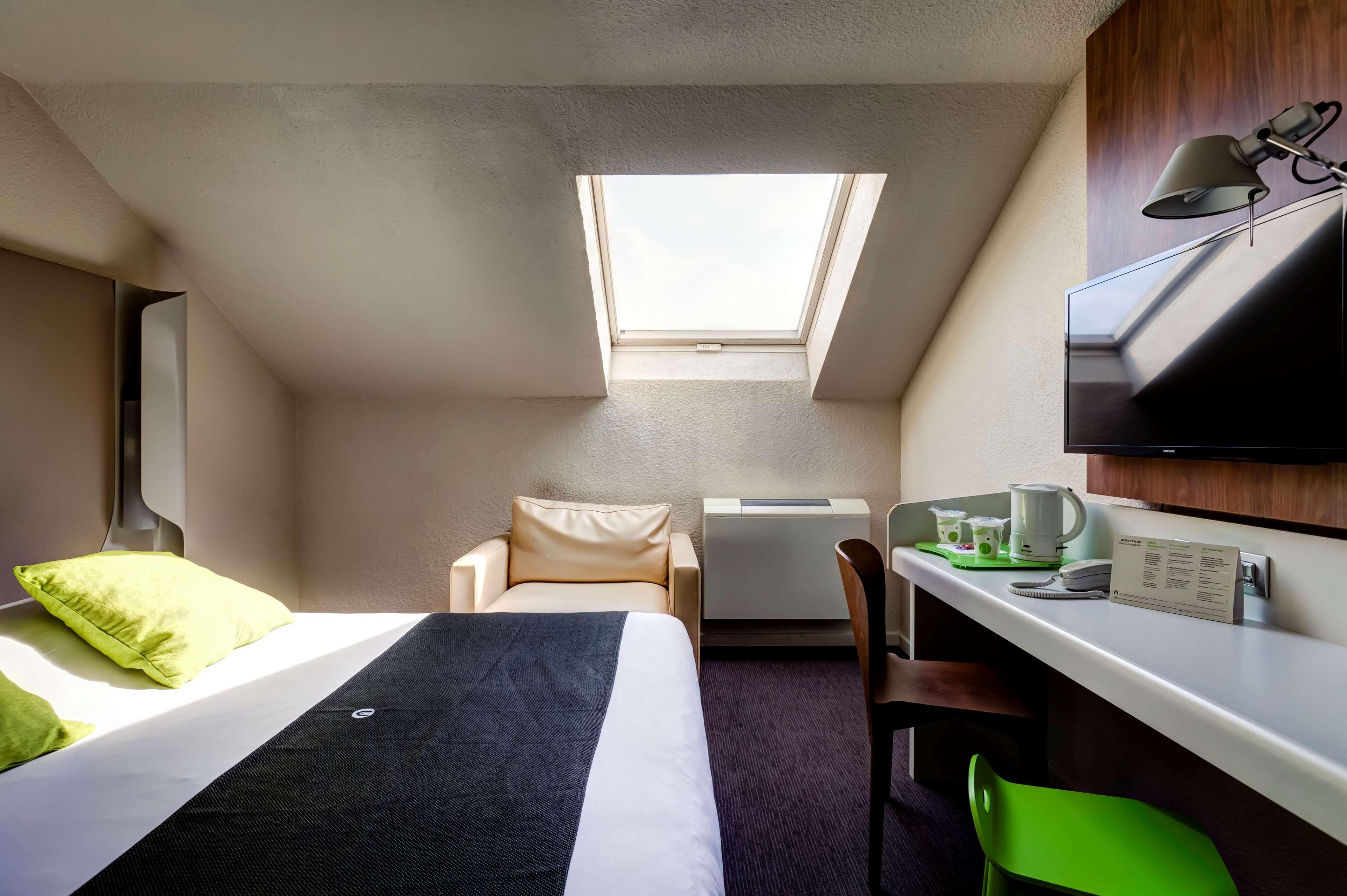 Campanile Evry Ouest - Corbeil Essonnes Otel Dış mekan fotoğraf